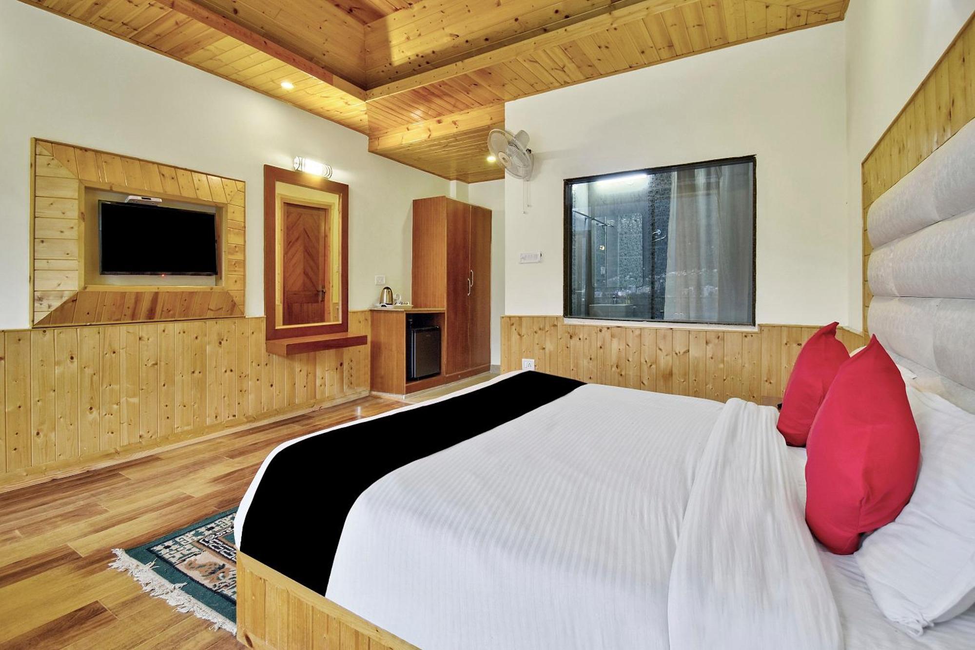Capital O 42006 Phalguni Regency Hotel Manāli Zewnętrze zdjęcie